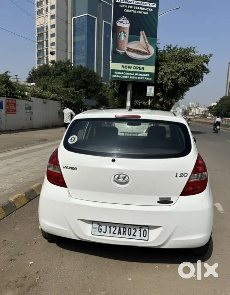 Hyundai I20 2009 Cng & Petrol Good Condition All Document Complete
