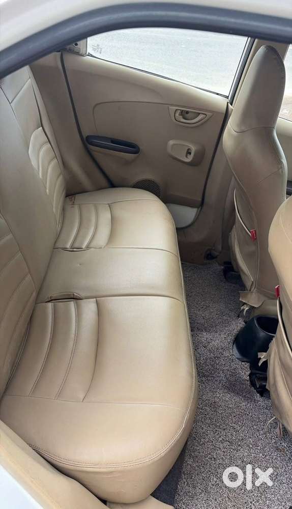 Honda Brio Mt 2012