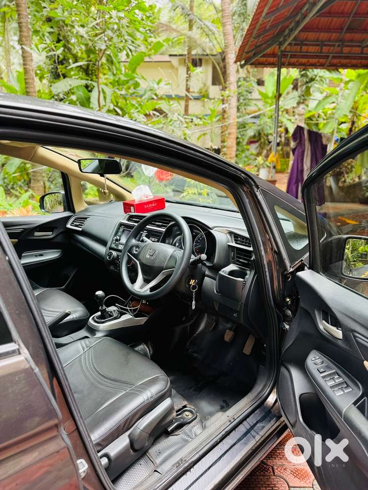 Honda Jazz Petrol 2016
