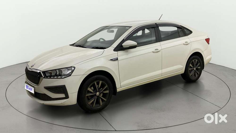 Skoda Slavia Active 1.0l Tsi Mt, 2023, Petrol