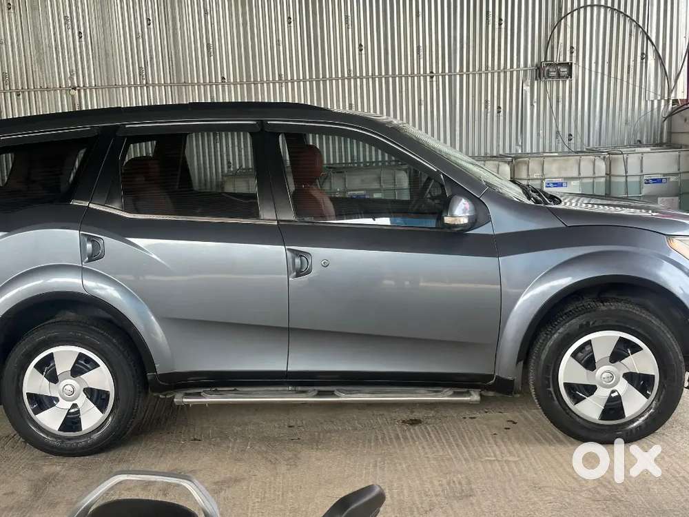 Mahindra Xuv500 2014 Diesel 92145 Km Driven