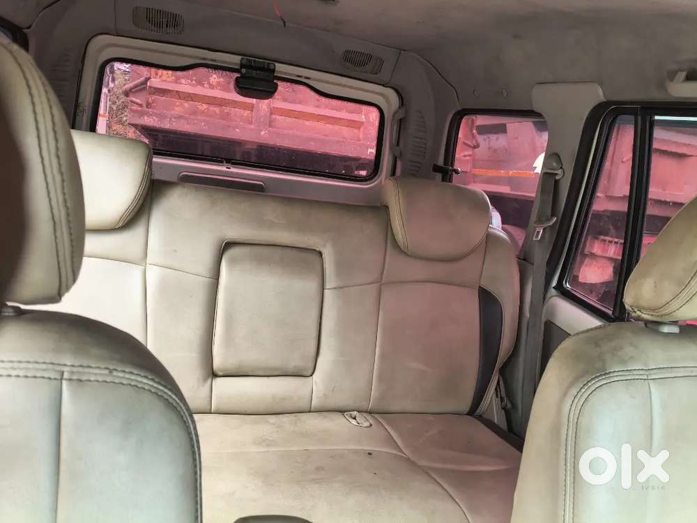 Mahindra Scorpio 2.5 S2 2015