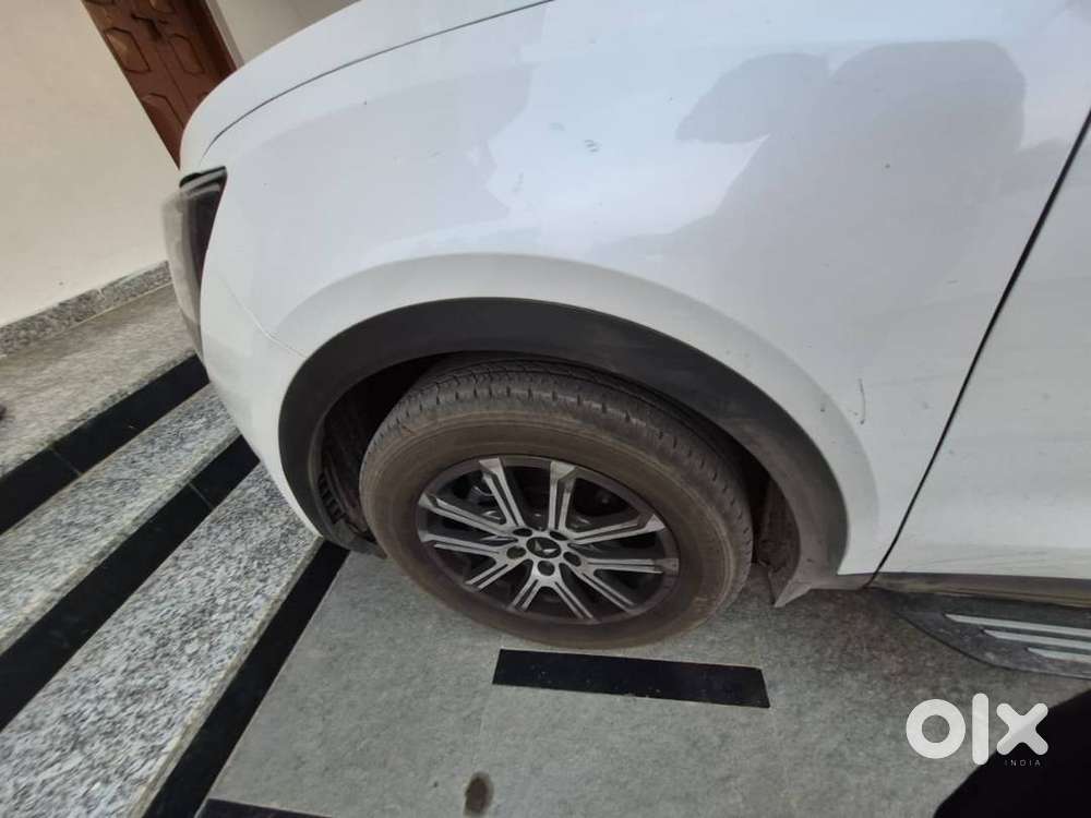 Mahindra Xuv700 2025 Diesel 10000 Km Driven