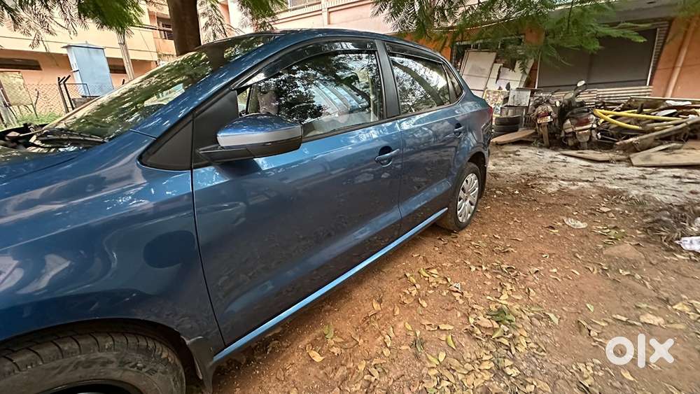 Volkswagen Ameo Petrol 2016