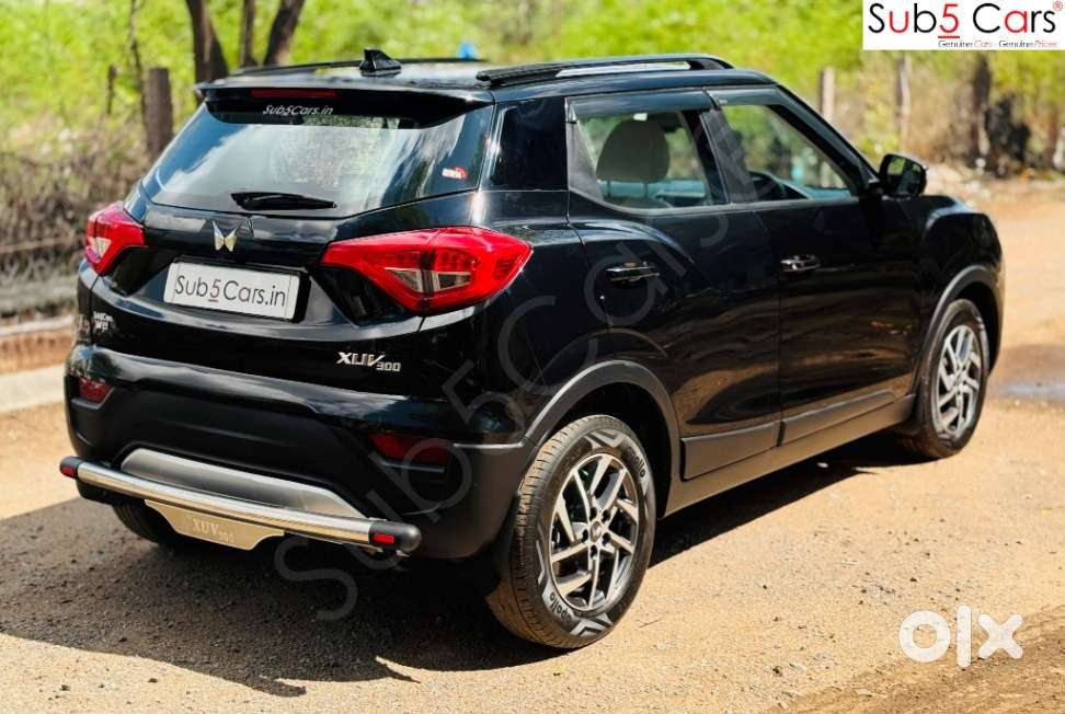 Mahindra Xuv300 W8 Option, 2023, Petrol