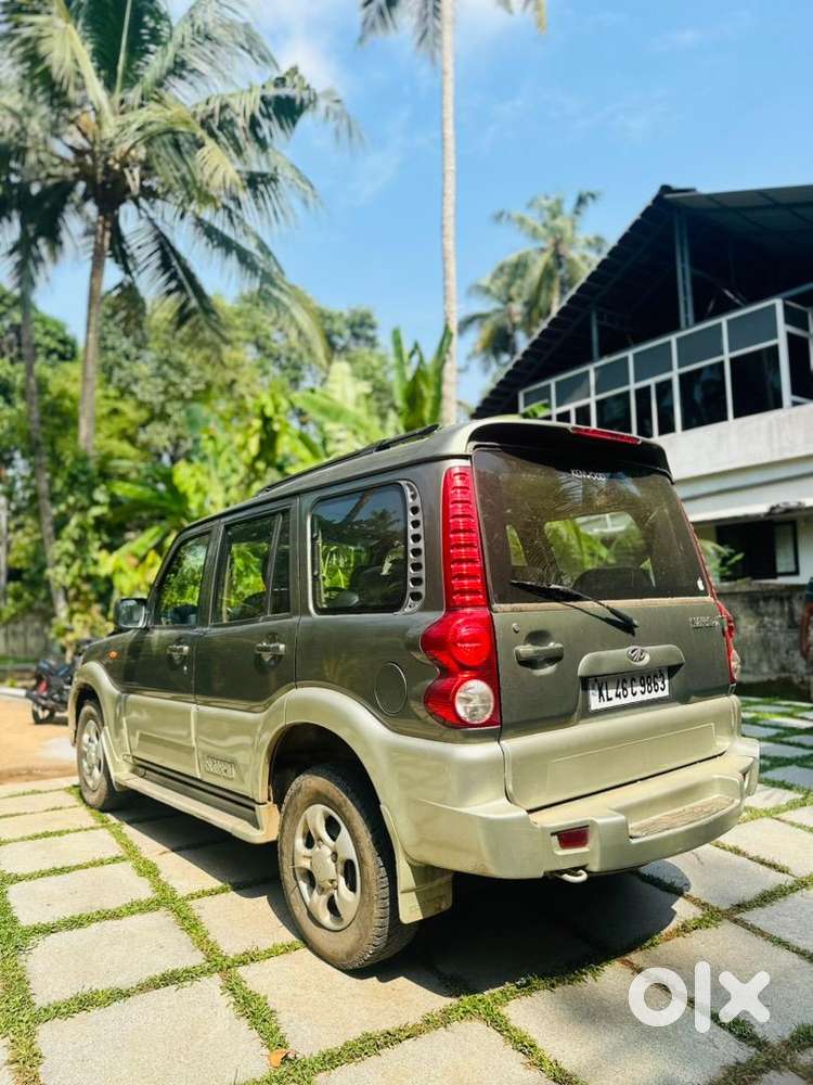 Mahindra Scorpio 2010 Diesel 95000km Driven, 1st Owner, Showroom Srvs