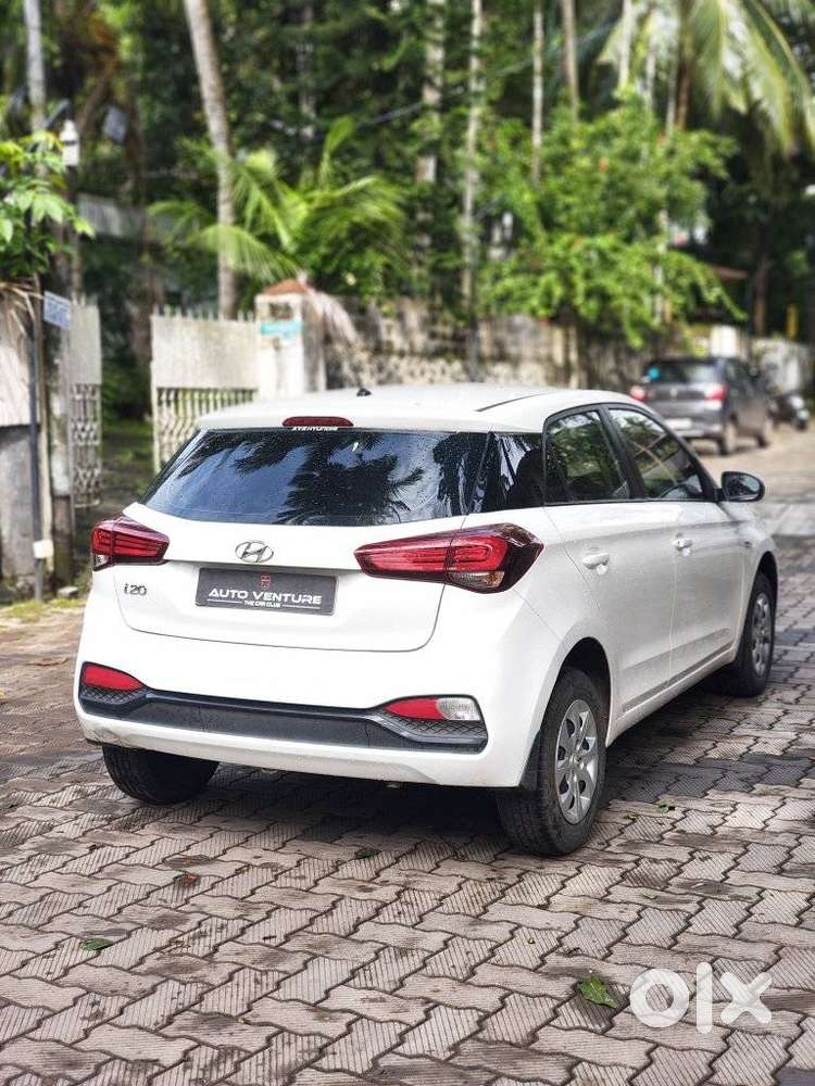 Hyundai I20 Magna 1.2 Mt, 2018, Petrol