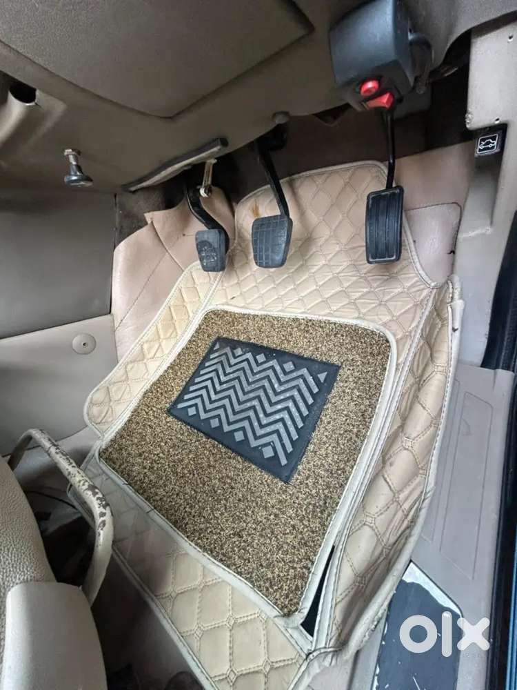 Tata Safari Dicor 2013
