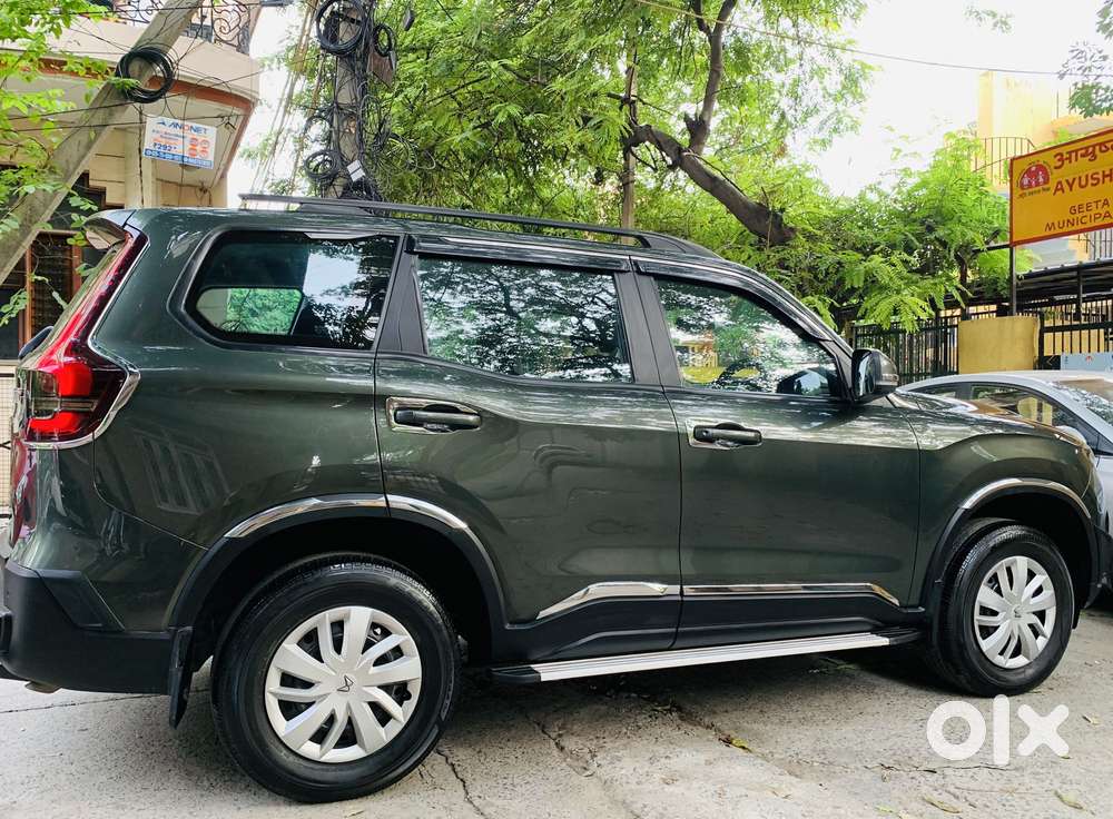 Mahindra Scorpio N Z4 Petrol Mt 7 Str, 2022, Petrol