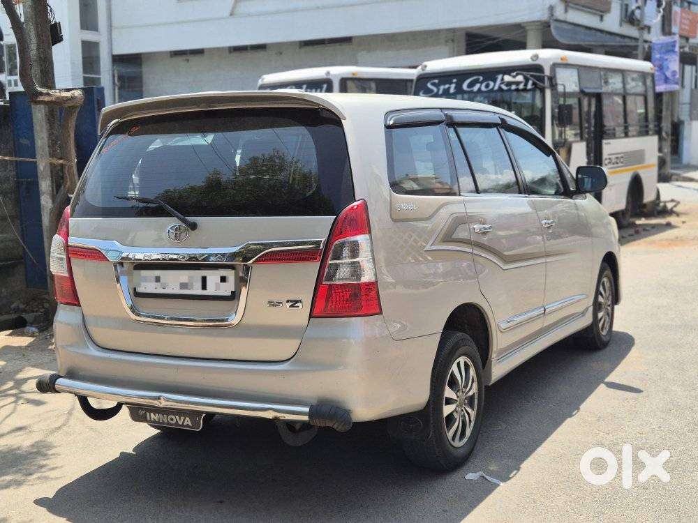 Toyota Innova 2.5 Z Diesel 7 Seater, 2015, Diesel