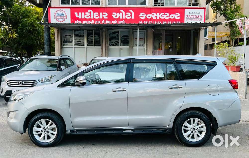 Toyota Innova Crysta 2.4 V 8 Str, 2017, Diesel