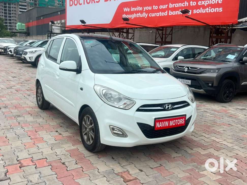 Hyundai I10 Asta Sunroof At, 2012, Petrol