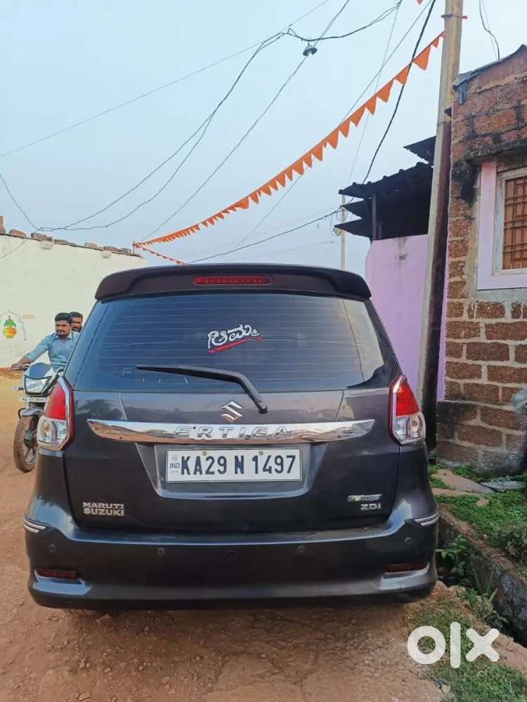 Maruti Suzuki Ertiga 2016 Diesel 163000 Km Driven