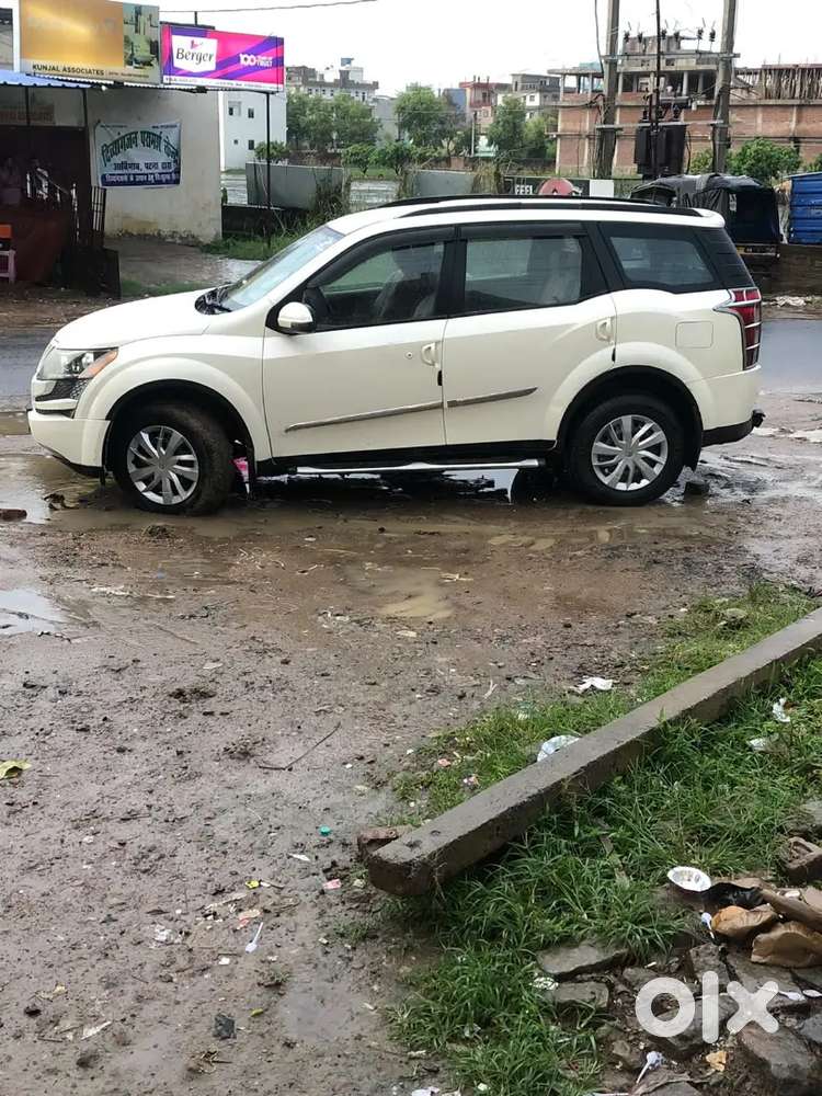 Mahindra Xuv500 Diesel 2wd 2018 Year