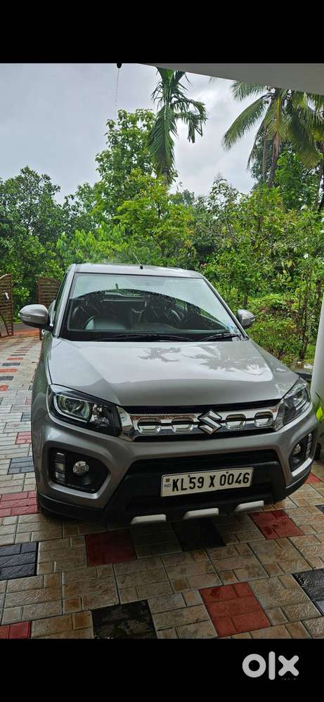 Maruti Suzuki Breeza Lxi Petrol