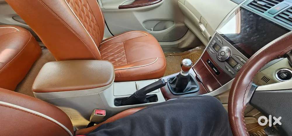 Corolla Altis [2011], Petrol