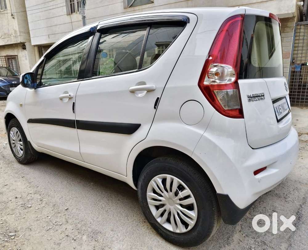 Maruti Suzuki Ritz Vxi, 2011, Petrol