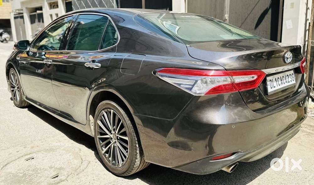 Toyota Camry Hybrid, 2020, Petrol