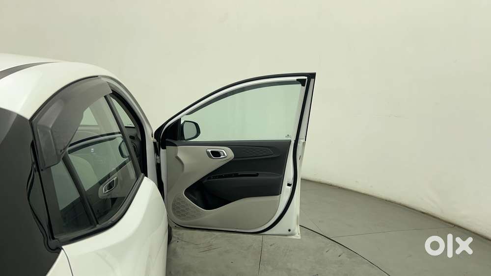 Hyundai Aura [2023-ongoing] 1.2 Sx Plus Petrol Amt, 2024, Petrol