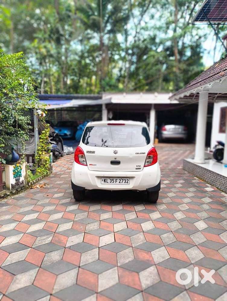 Maruti Suzuki Celerio Vxi At, 2014, Petrol