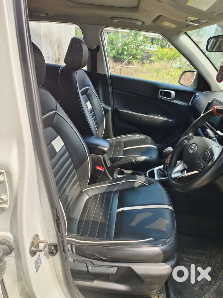 Hyundai Venue, 2021, Petrol
