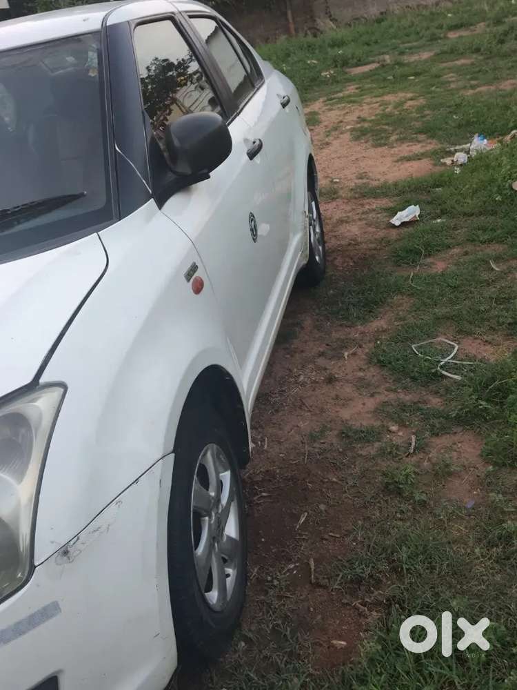 Maruti Suzuki Dzire 2015 Diesel Manual