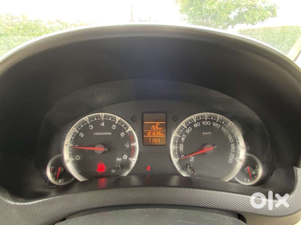 Maruti Suzuki Swift Dzire 1.2 Vxi Bsiv, 2014, Petrol