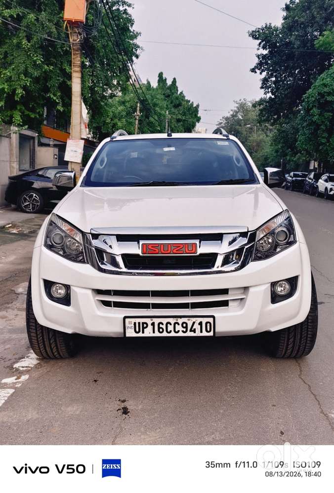 Isuzu V-cross Z 4x4 Mt, 2019, Diesel