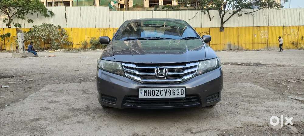 Automatic 2013 Super Class Condition Full Insurance 1 Party