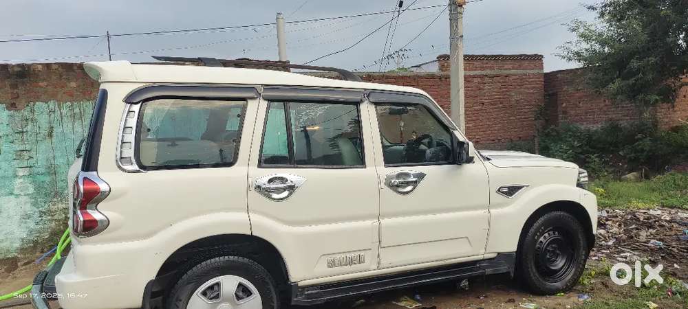 Mahindra Scorpio Classic 2018