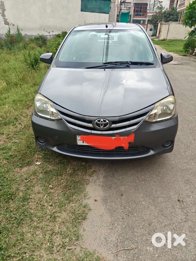 Toyota Etios Liva 2013 Diesel 150000 Km Driven