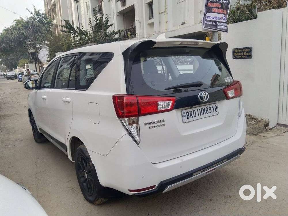 Toyota Innova Crysta 2.4 Gx Limited Edition 8 Str, 2023, Diesel
