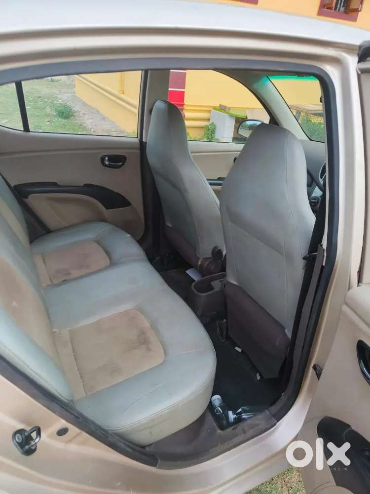 Hyundai I10 2011 Car