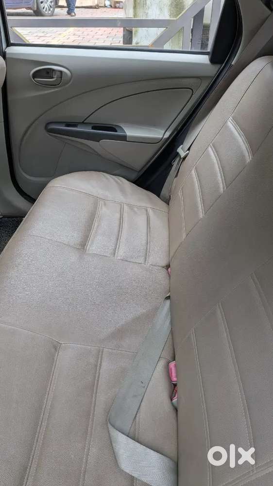 Toyota Etios Liva 2016
