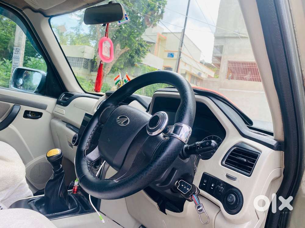 Mahindra Scorpio Converted To Classic S11