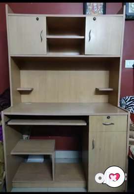 Study table deals price olx