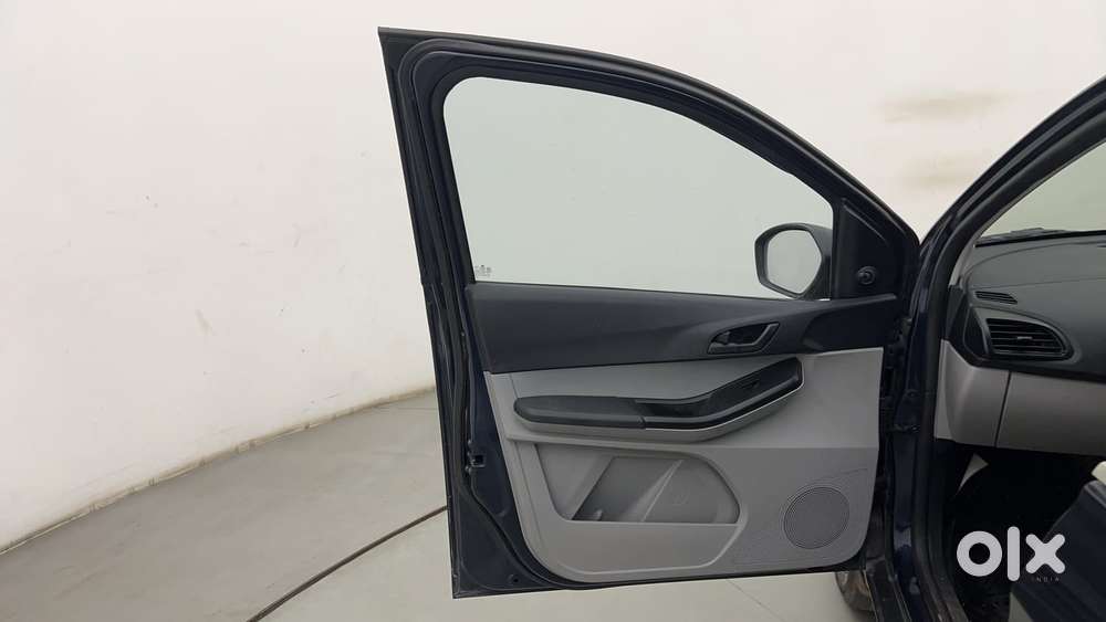 Tata Tiago 1.2 Revotron Xm Cng, 2022, Cng & Hybrids