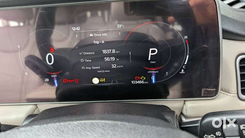 Mahindra Xuv700 2.2 Ax 7 Diesel At Luxury Pack Str, 2022, Diesel
