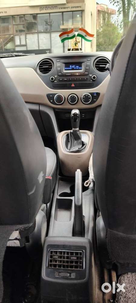 Hyundai Grand I10 Asta Automatic 1.2 Kappa Vtvt, 2016, Cng & Hybrids