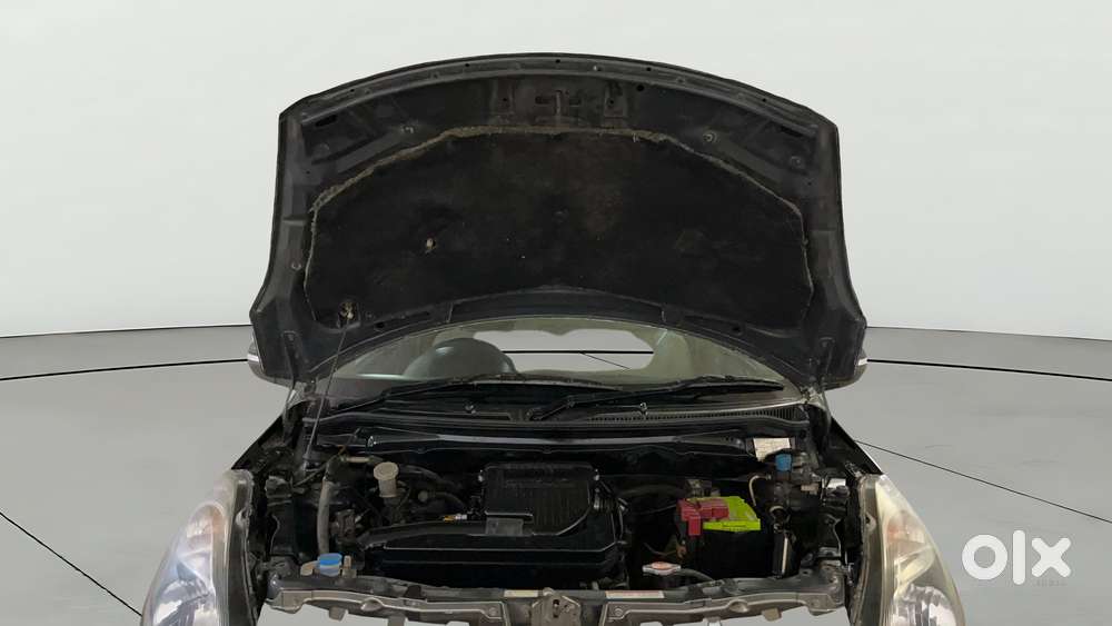 Maruti Suzuki Swift Dzire 1.2 Vxi Bsiv, 2016, Cng & Hybrids