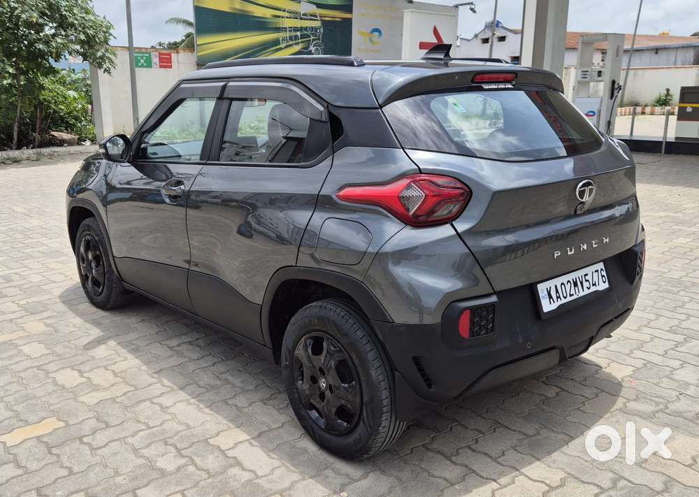 Tata Punch Accomplished Mt Sunroof, 2024, Petrol