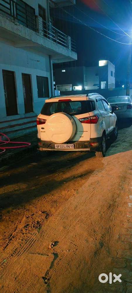 Ford Diesel Car 2015 Km Driven