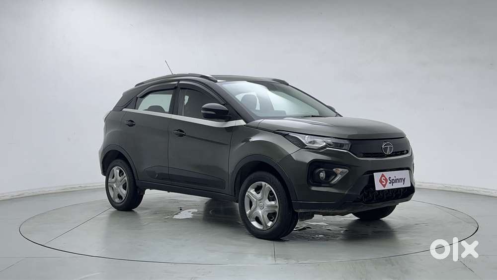 Tata Nexon 1.2 Revotron Xma Amt (s), 2022, Petrol