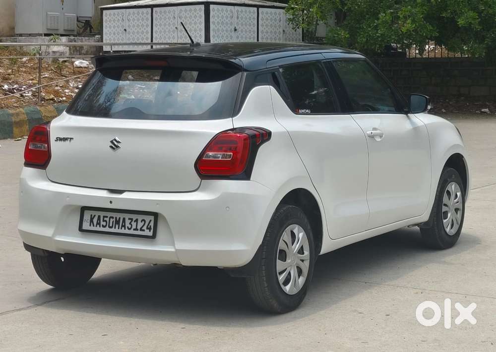 Maruti Suzuki Swift Vxi + Manual, 2020, Petrol