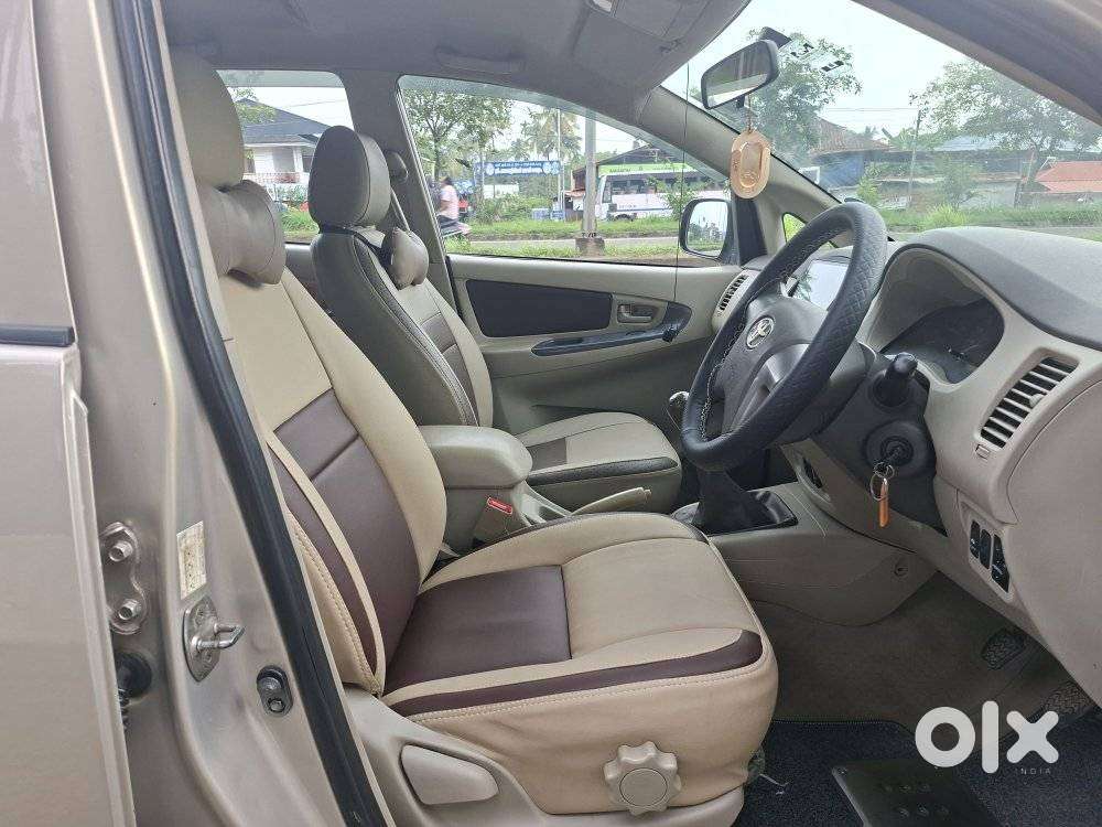 Toyota Innova 2.5 G (diesel) 7 Seater, 2014, Diesel