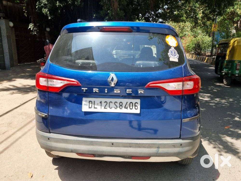 Renault Triber Rxt, 2022, Petrol