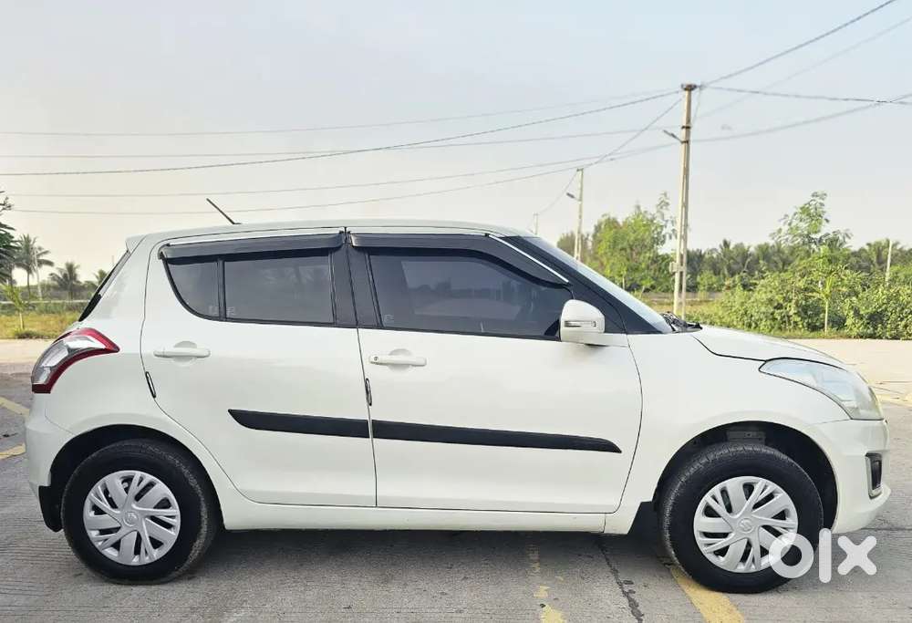 Maruti Suzuki Swift 2015 Petrol Well Maintained