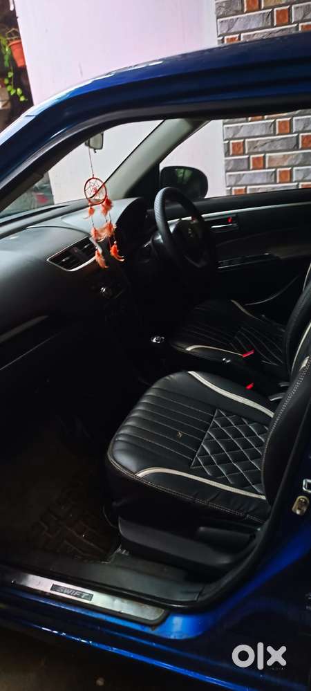 Maruti Suzuki Swift Vxi 1.2 Abs Bs-iv, 2013, Petrol
