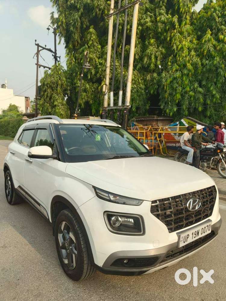 Hyundai Venue 1.2 S Plus, 2022, Petrol