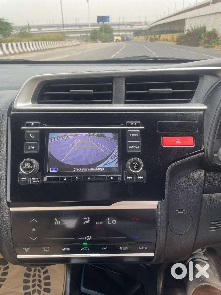 Honda Jazz V Mt Privilege, 2016, Petrol